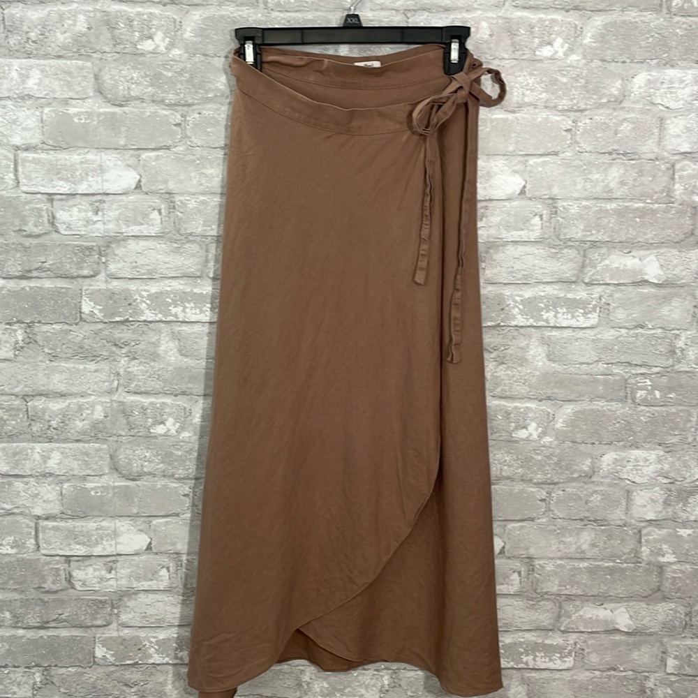 Wilfred Brown Midi Skirt